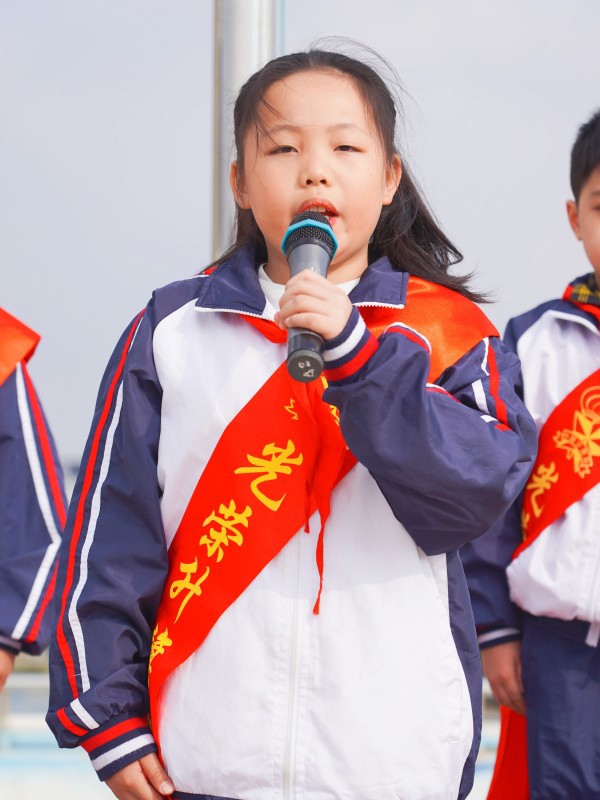 朱晨菲