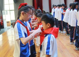 红领巾爱祖国，争做新时代好队员——苏州叶圣陶实验小学一年级新队员入队仪式